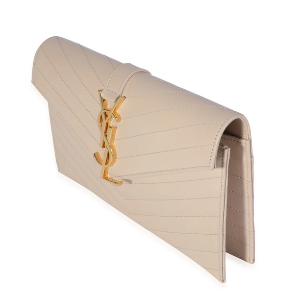 YSL Nude Clutch - Picture 1 of 12